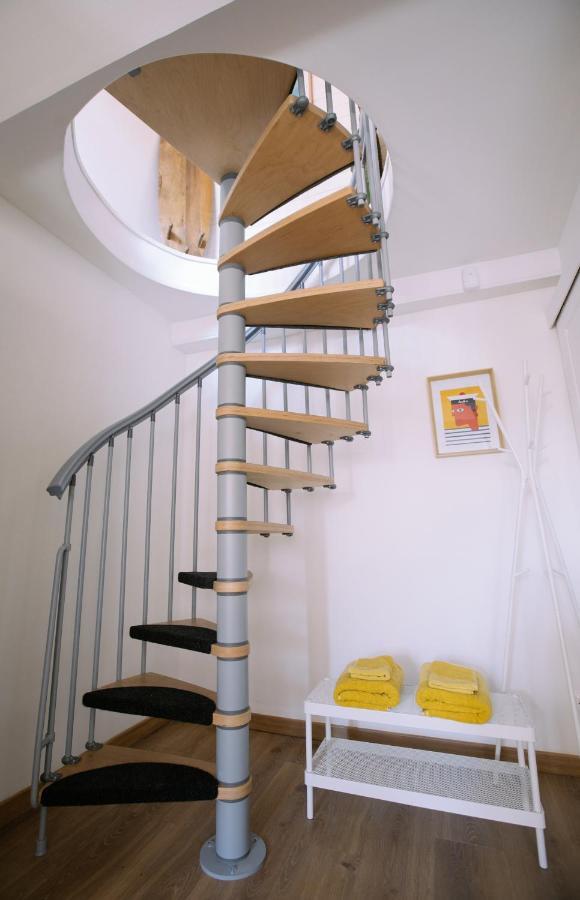 Duplex Avec Terrasse - Hyper-Centre De Toulon Appartement Buitenkant foto